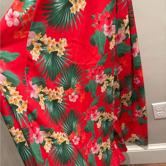 Floral Maxi - Red and Green tropical vacation size 4 maxi long wedding guest - Picture 3 of 14